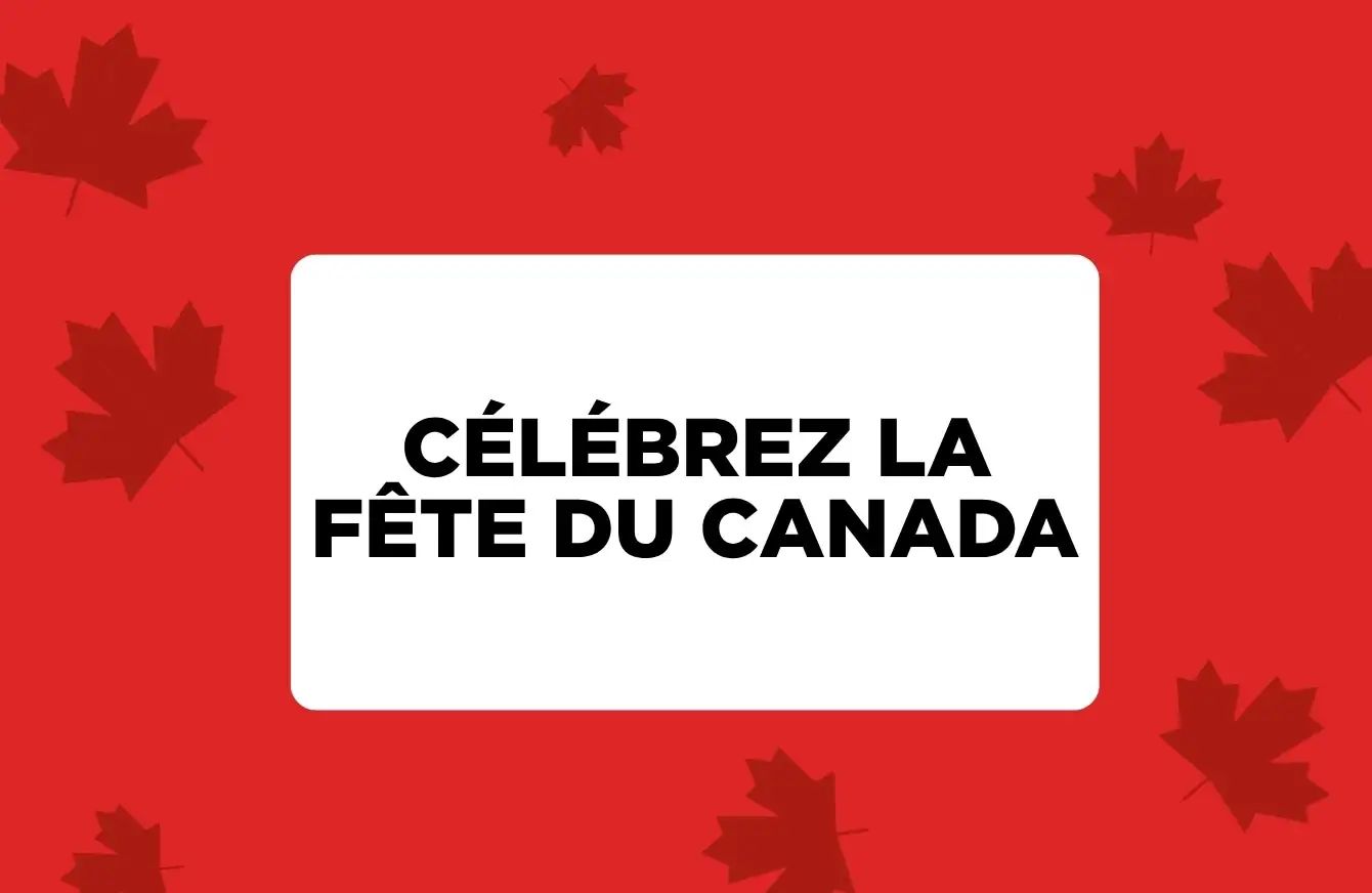 « CÉLÉBREZ LA FÊTE DU CANADA » en caractères noirs sur un fond rouge couvert de feuilles d'érable rouge foncé.